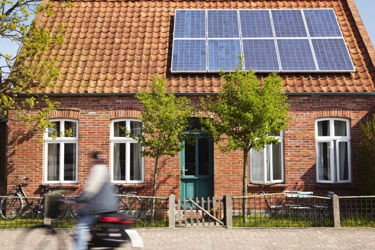 Why Going Solar is Perfect for People Working from Home